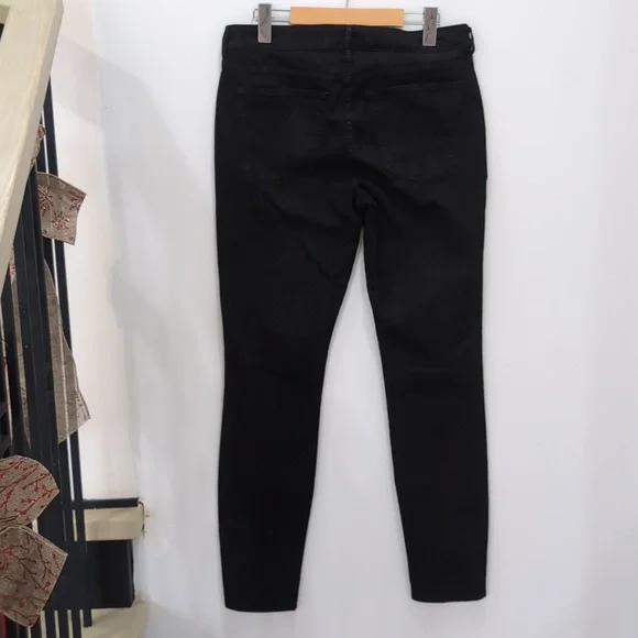 RICH & SKINNY | Women's Black Tar Marilyn Skinny Mid-Rise Stretchy Jeans - Picture 6 of 7